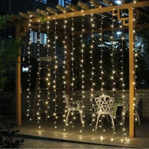 CORTINA 500 LEDS COM STROBO M/F BRANCO QUENTE BIVOLT 4X2,2M