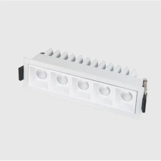 SPOT DE EMBUTIR 30° IRC>90 5 LEDS 10W 2700K BRANCO